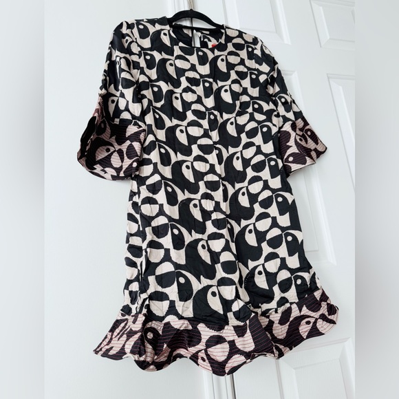 Farm Rio Geometric Toucan Flounce Mini Dress, Size XS - Picture 9 of 13